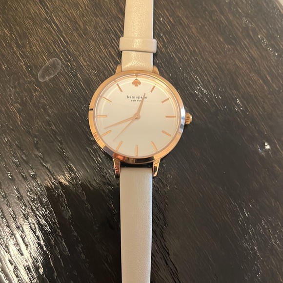 Authentic Kate Spade watch - Picture 2 of 4